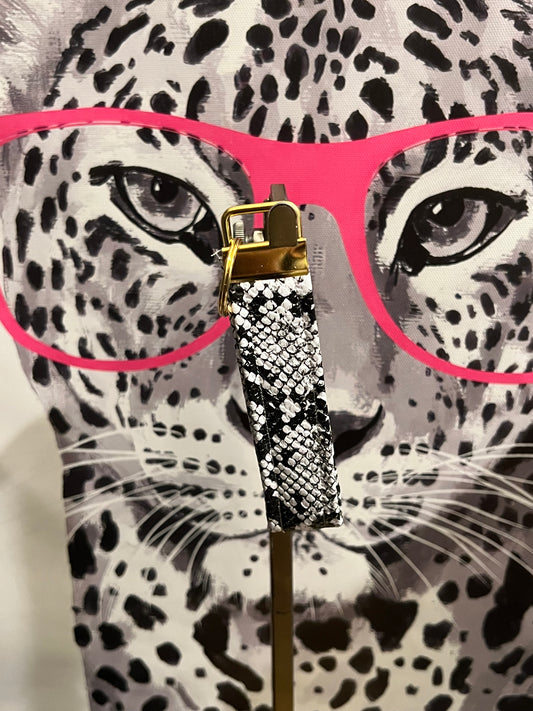 Snake skin print keychain